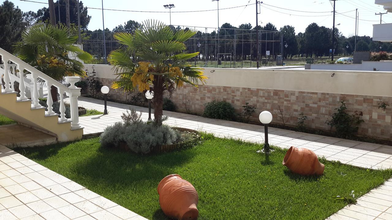 Irini Apartments Keramoti  Exterior photo